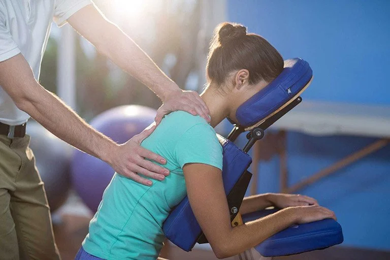 Restoring Movement Comfort Through Guided Bodywork and Local Care