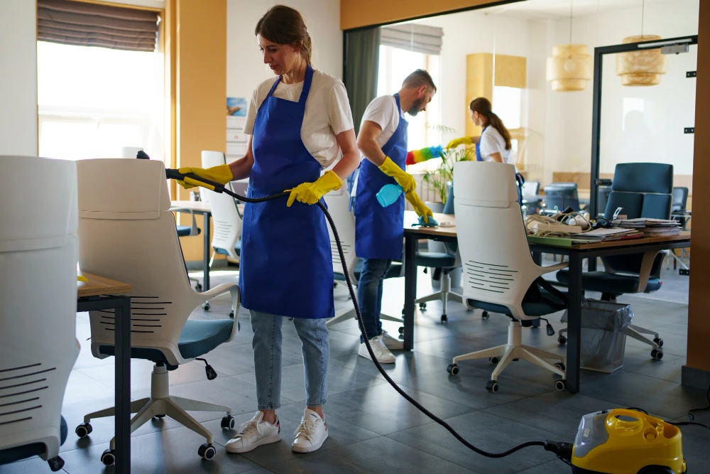  Trusted Commercial Cleaning in Melbourne for Offices, Clinics & Warehouses