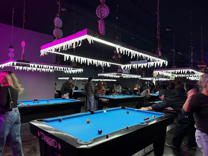 Top Spots for Group Gatherings in Santa Clarita
