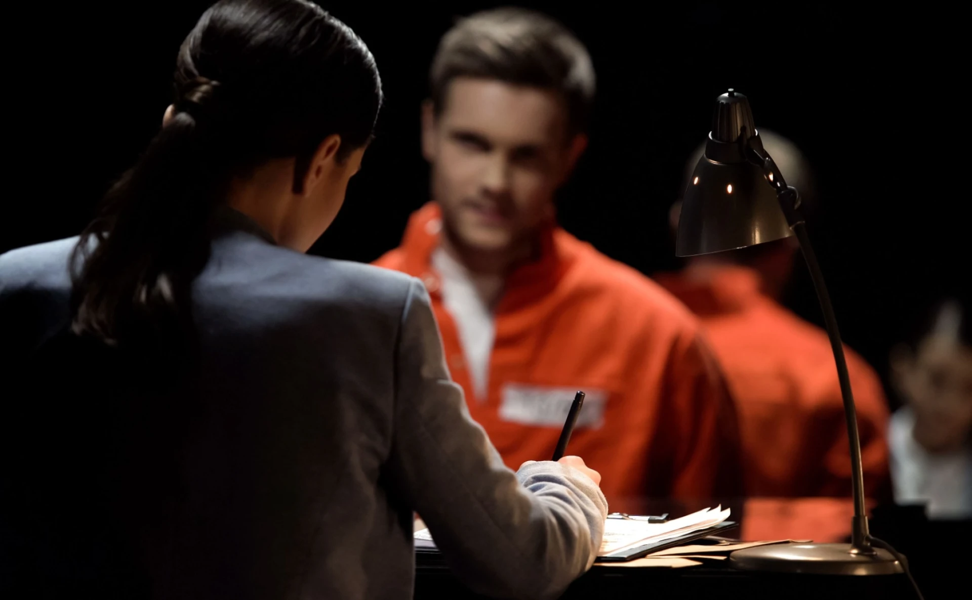 When to Call a Criminal Defense Lawyer in St. Paul