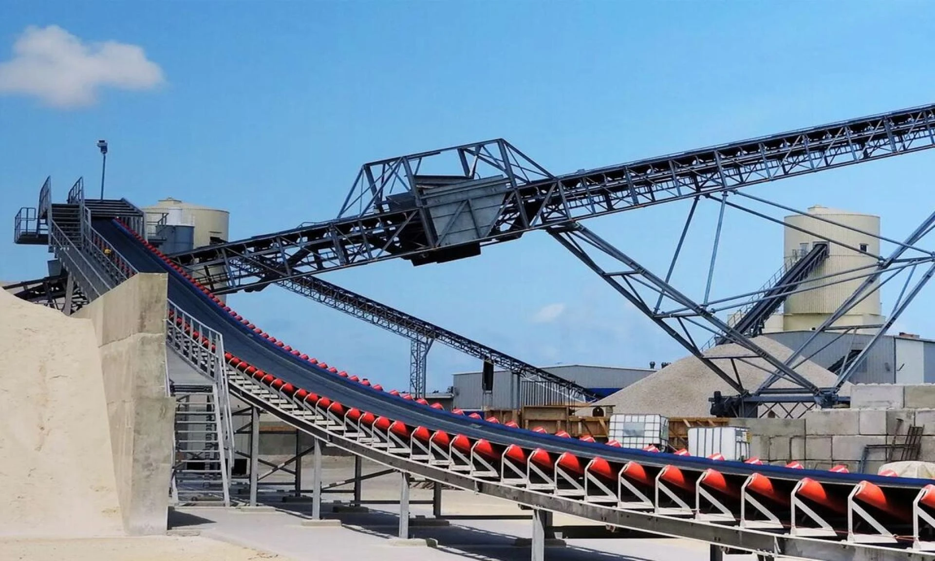 The Backbone of Bulk Material Handling: How Jibasiya Industries is Shaping Modern Logistics