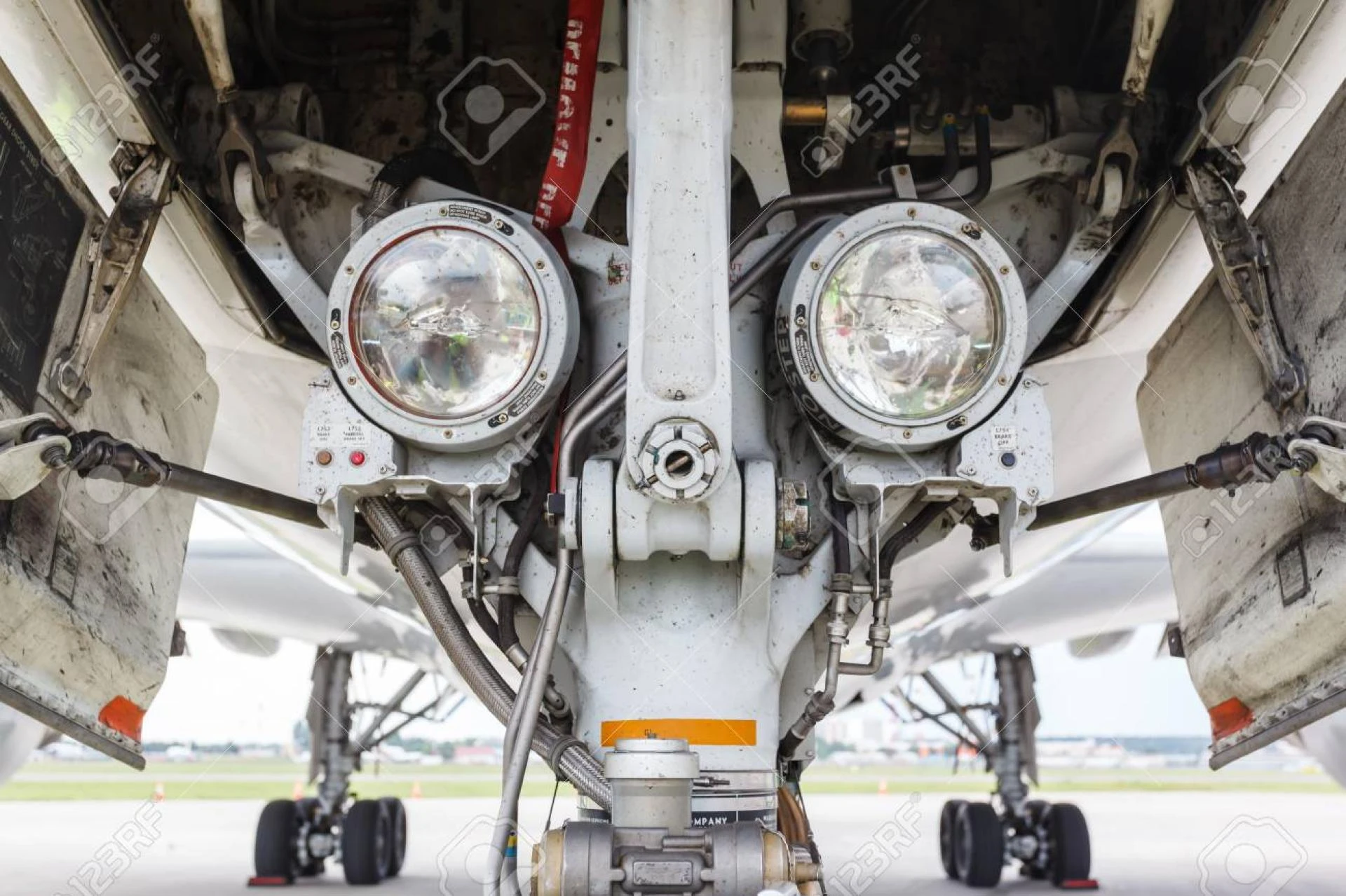 Passive Aircraft Components & Rubycon Aircraft Parts – Reliable Aviation Solutions