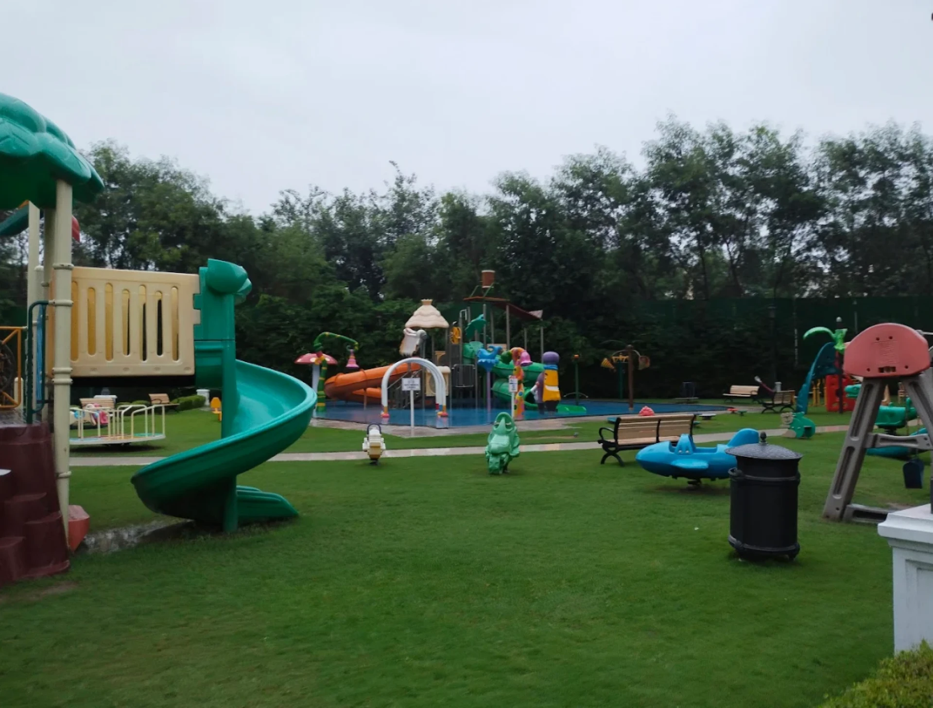 Complete Guide to Choosing the Best CBSE School in Central Park Resorts and Nearby Areas