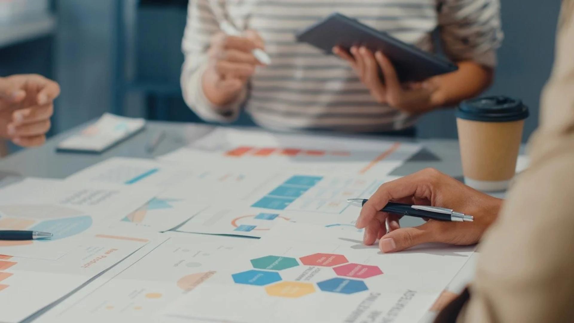 Driving Sales Performance Through Strategic Incentive Compensation Expertise in the USA