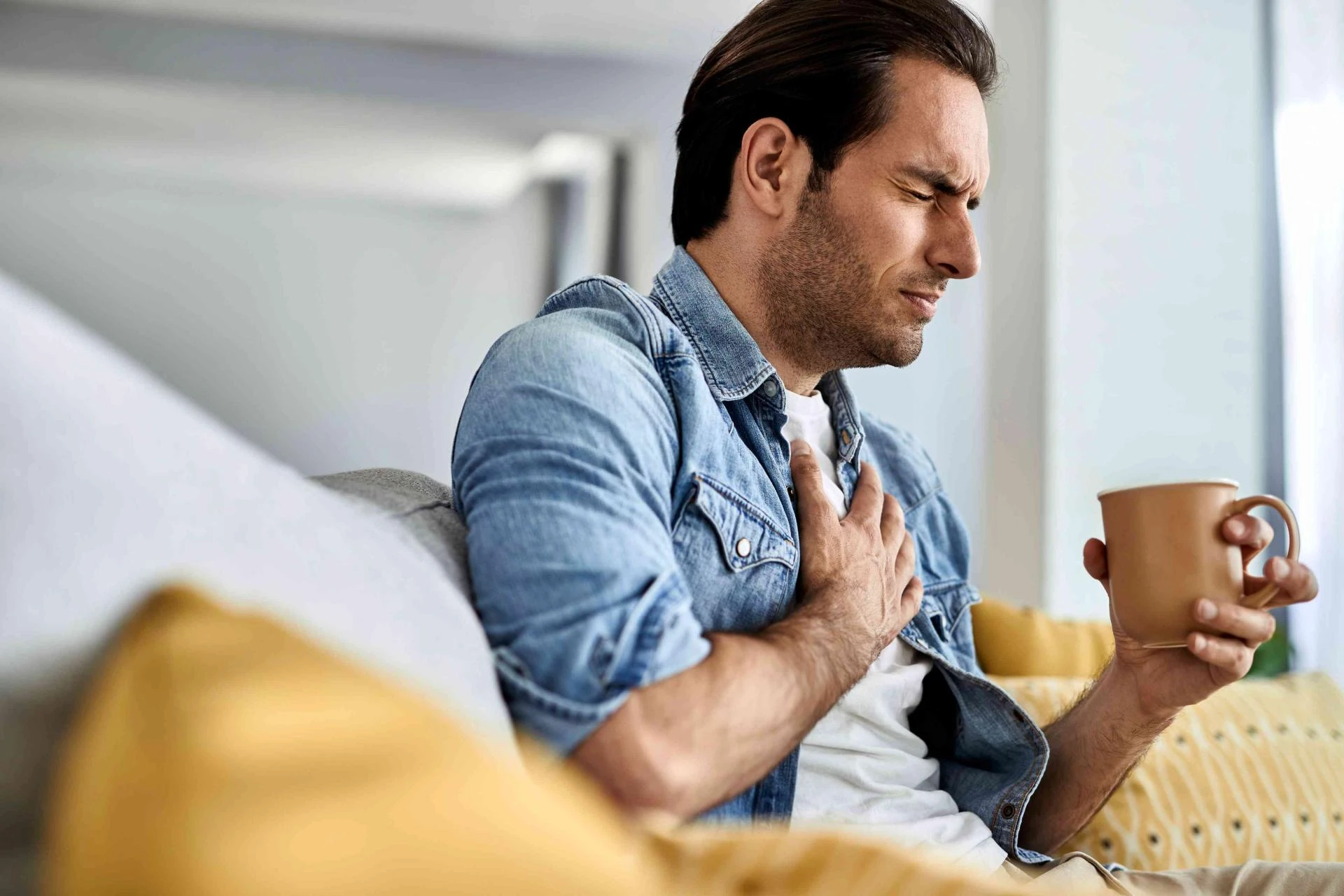 Warning Signs Of Heart Problems People Often Ignore!