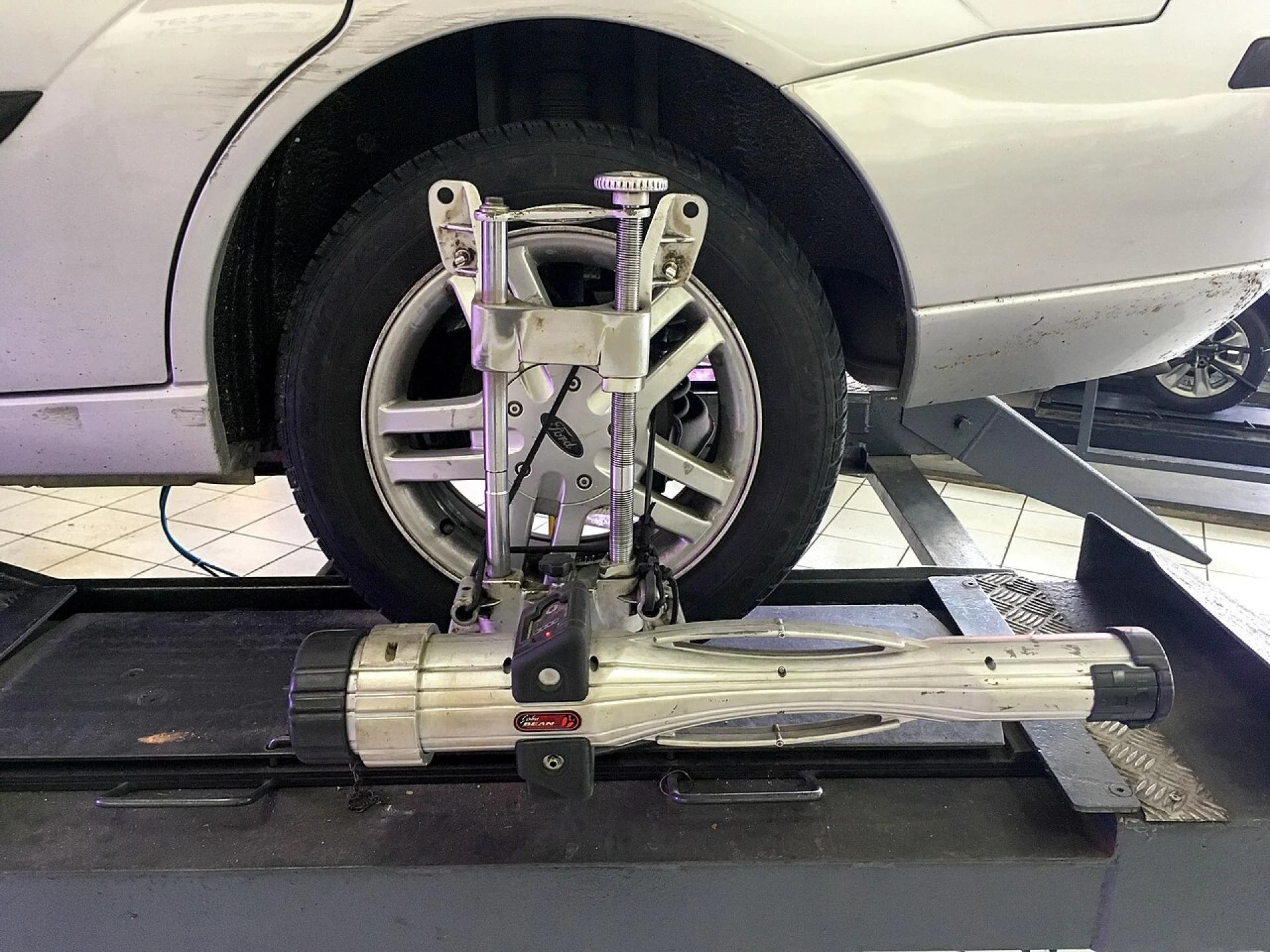 Wheel Alignment And Road Safety: What Every Driver Should Know