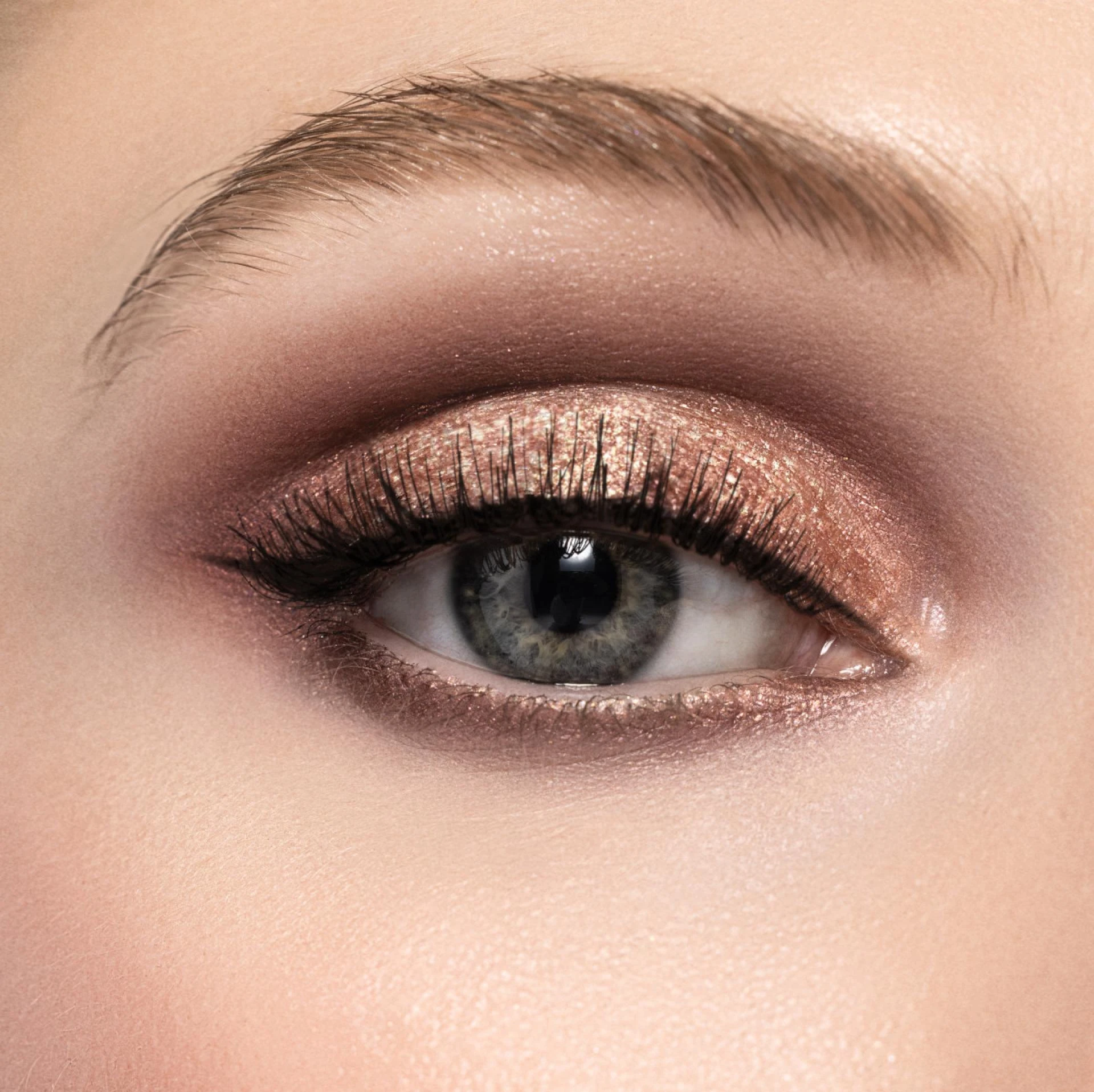 2026 Spring Beauty Trends You and Your Makeup Bag Will Love