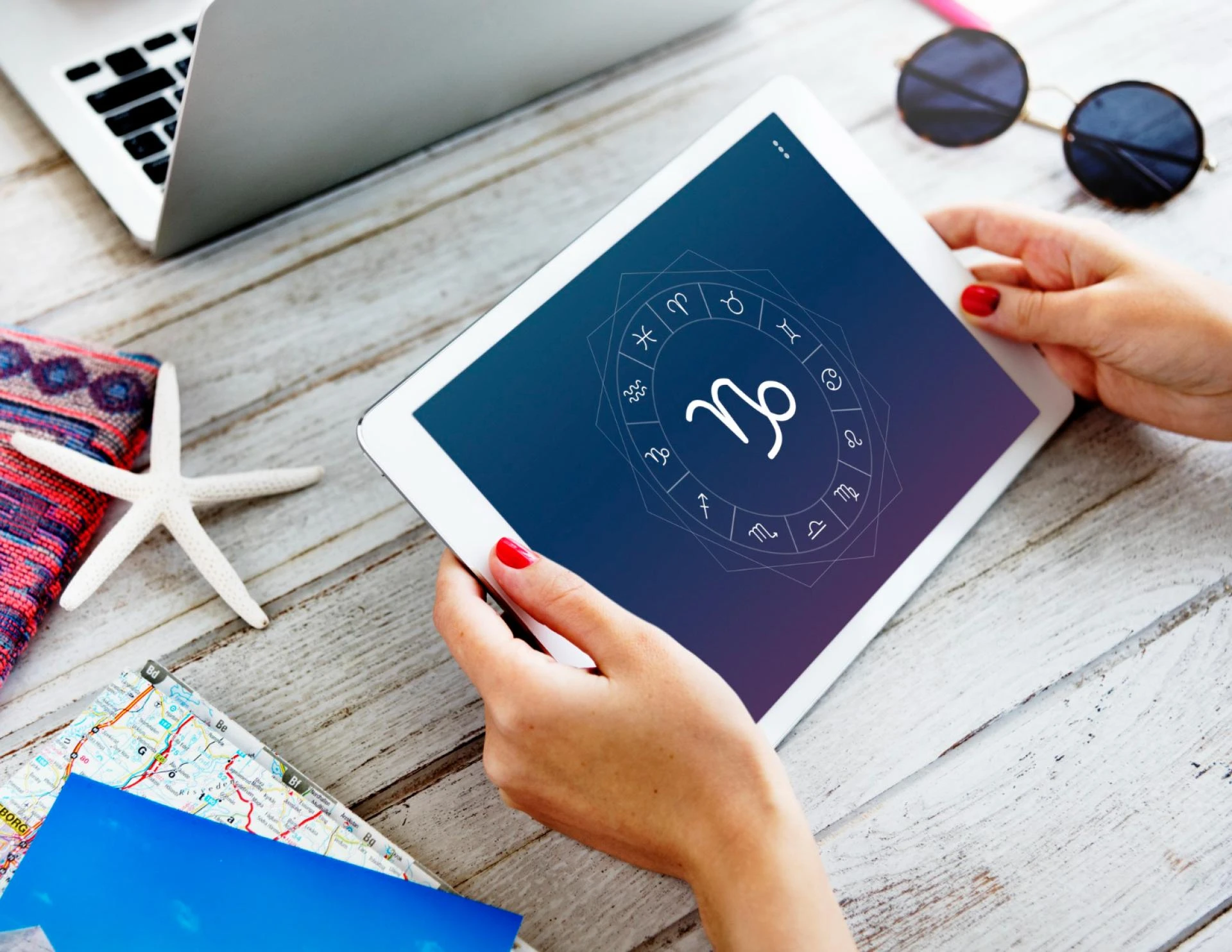 How Personalized Horoscope Readings in Cincinnati Can Guide Your Future