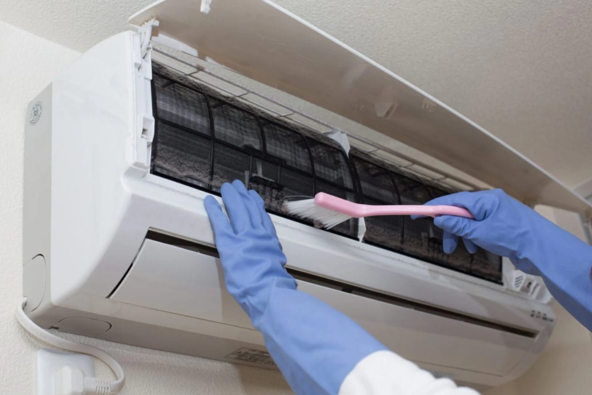 Hidden Dust in Your AC System: What Most Homeowners Don’t Realize