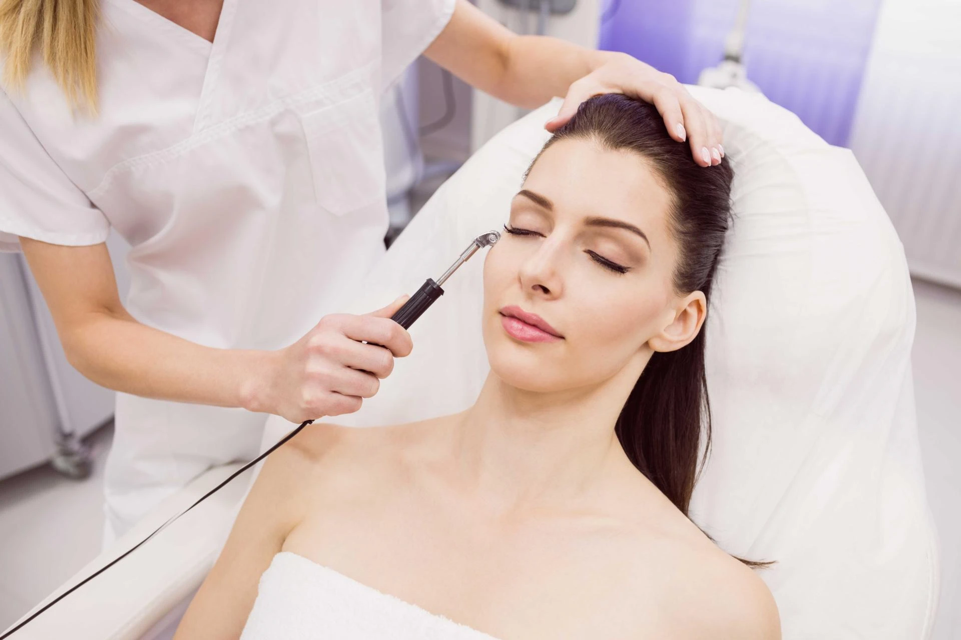 Laser Skin Rejuvenation Treatment: A Non-Surgical Way to Refresh Your Skin