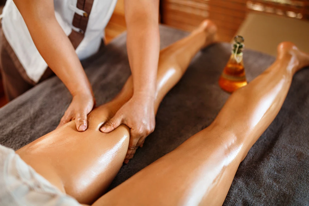 A Complete Guide to Relaxing Aromatherapy Spa Therapy