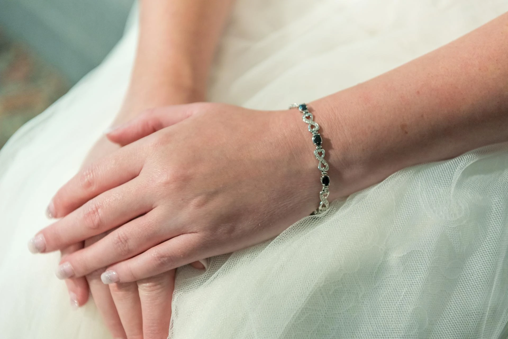 Purchase Luxury Gemstone Bracelets: In the London