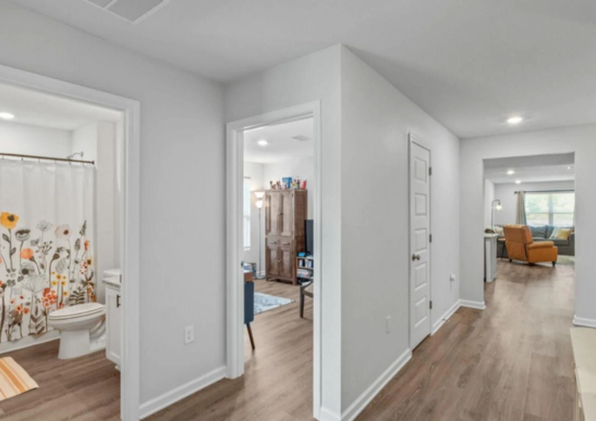 What Questions Should You Ask Before Hiring Top-Rated Residential Painters?