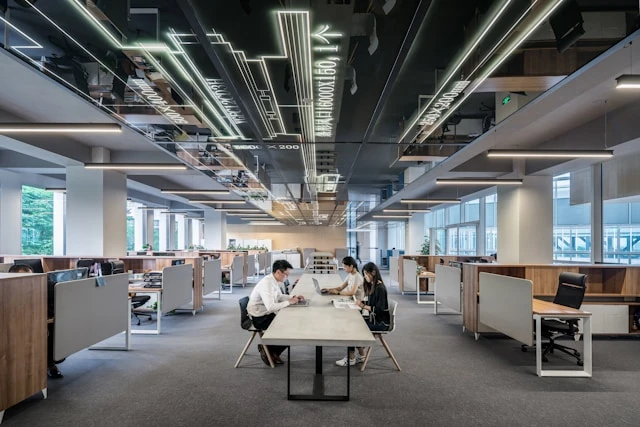 Workplace Culture 101: Foundations for a Positive Team Dynamic 