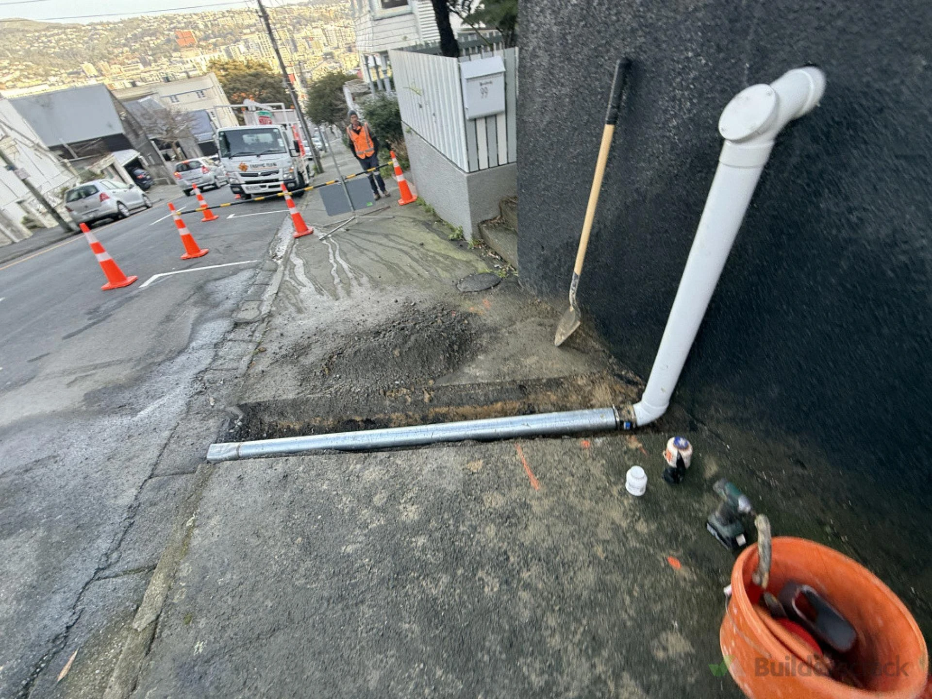 What to Do When a Pipe Bursts Before It Gets Worse