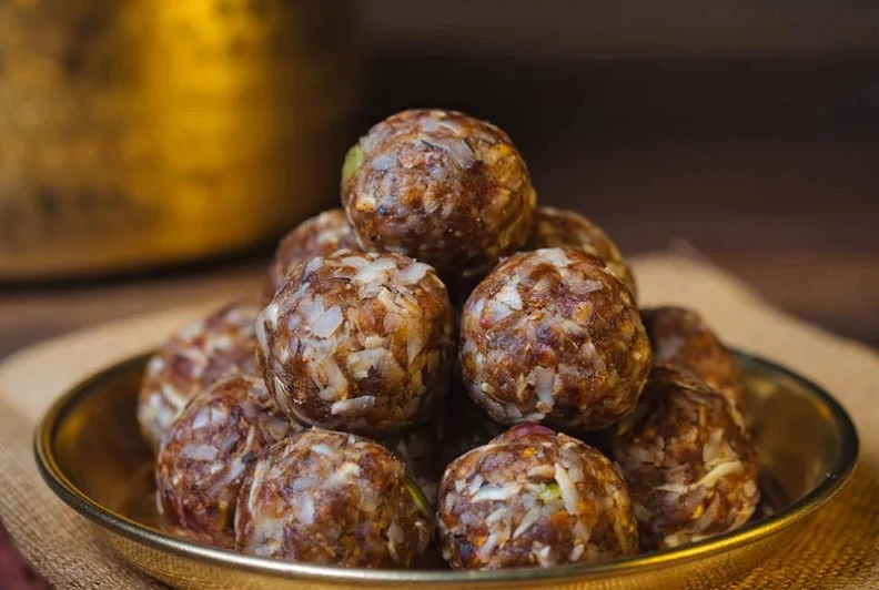 Which Brand Has Fewer Calories in Coconut Ladoo?