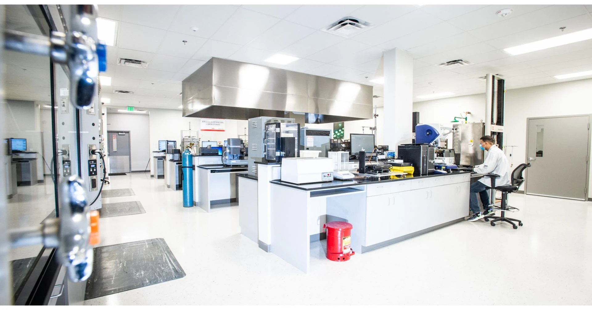 How Partnering with a Sugar Analysis Lab Can Improve Your Brand Reputation and Sales