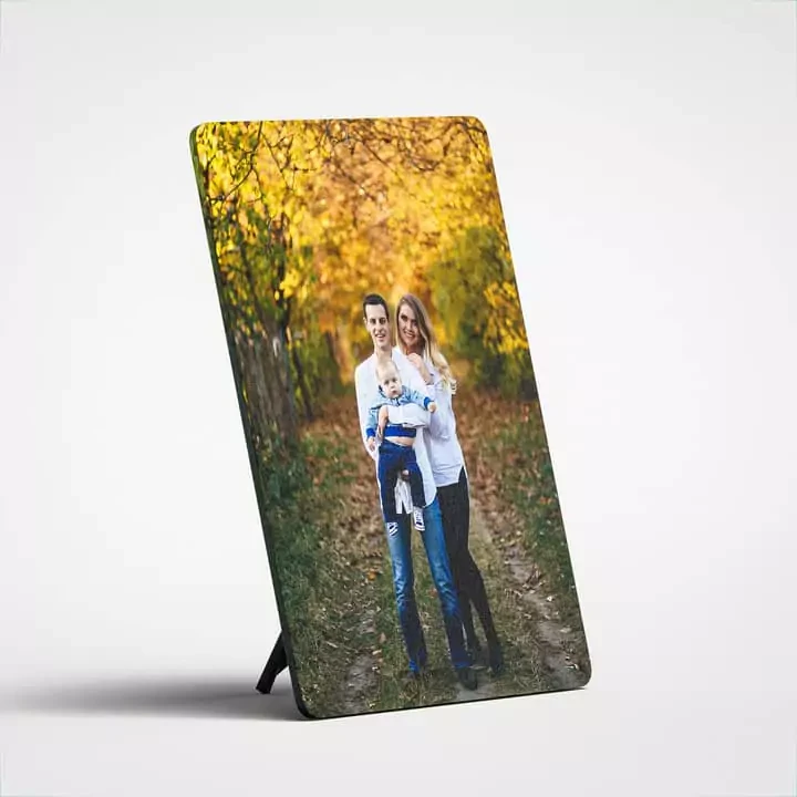 Bring Your Memories to Life with Modern Acrylic Frames For Wall