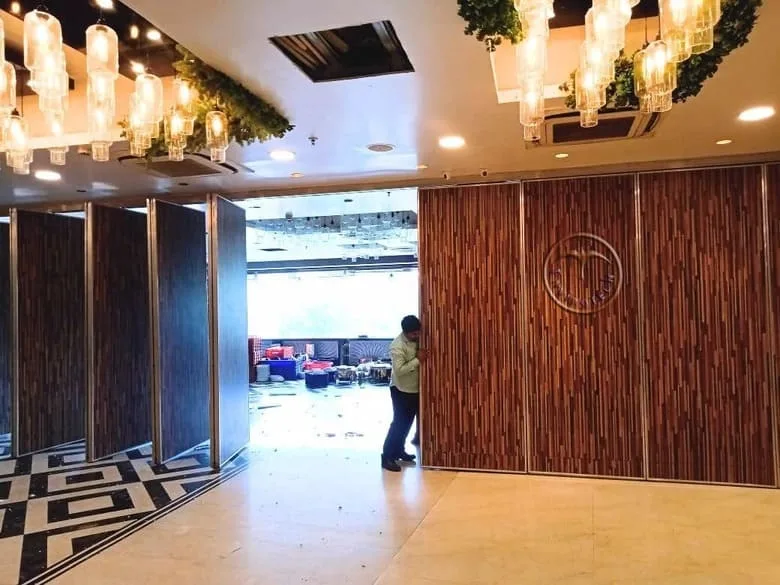 Redefining Flexible Interiors with Sliding Folding Partitions