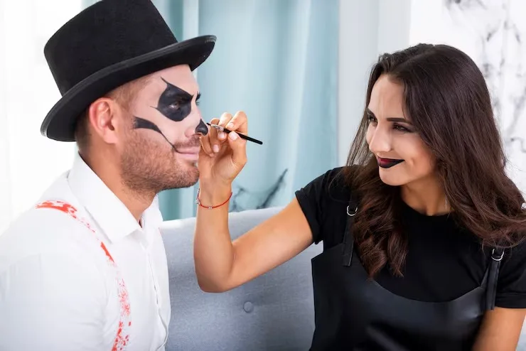 How Makeup School For Fashion Builds Bridal Crossover Skills
