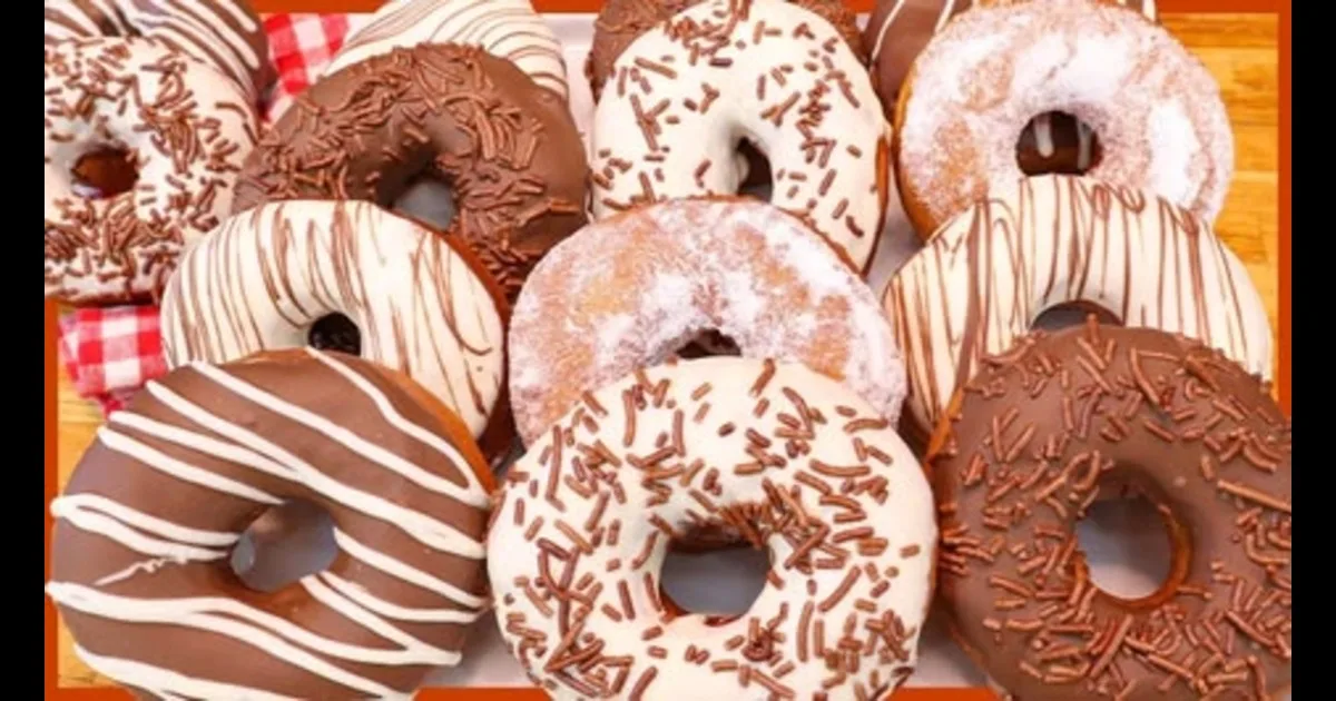 Discover the Joy of a Freshly Made Vermicelli Donut