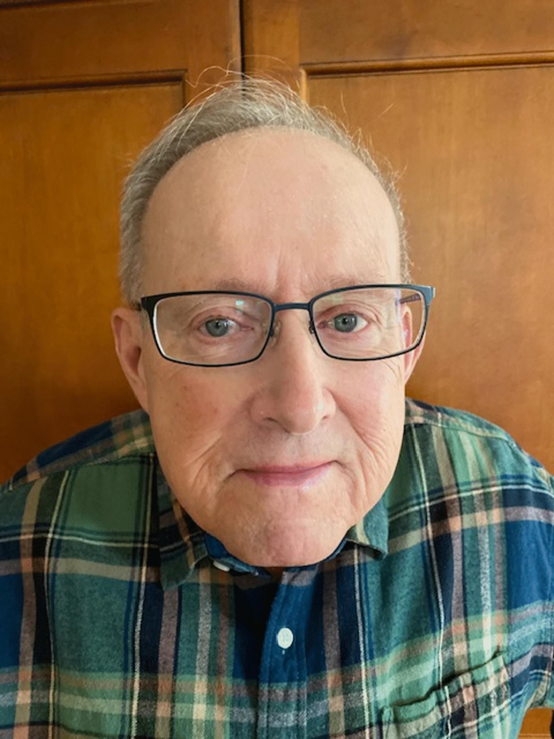 Dr Richard E Farmer